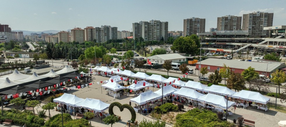 GÖKSU PARKI’NDA KADIN EMEĞİ PAZARI’NIN 7.’Sİ GERÇEKLEŞTİRİLDİ!
