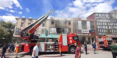 Ankara'da Siteler Sanayi Bölgesinde Yangın Çıktı