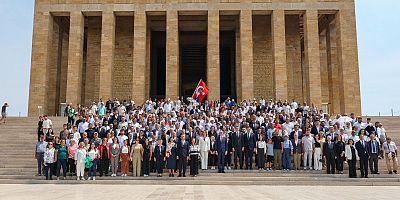 BAŞKAN BEŞİKCİOĞLU, BİR ULUSUN BAĞIMSIZLIĞININ SEMBOLÜ LOZAN ZAFERİ’NİN 102. YILINDA ANITKABİR’DEYDİ