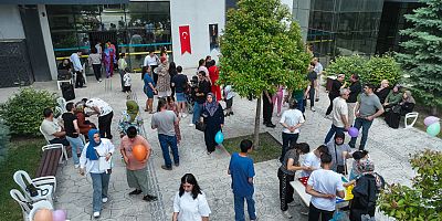 ENGELSİZ YAŞAM MERKEZİ’NDE GELENEKSEL YAZ OYUNLARI ŞENLİĞİ DÜZENLENDİ Anasayfa Haberler Haberin Detayı