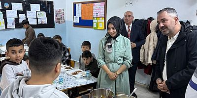 Ertuğrul Başkan Öğrencilerle İftar’da