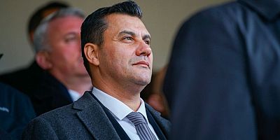 Manisa FK'dan Ferdi Zeyrek forması