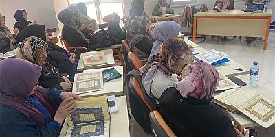 Pursaklar’ın Hanım Evlerinde Mukabele Bereketi